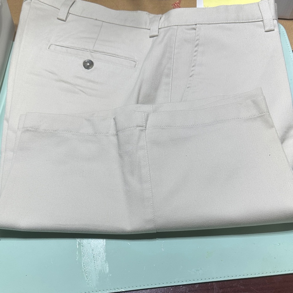 Men's Classic Cream shorts